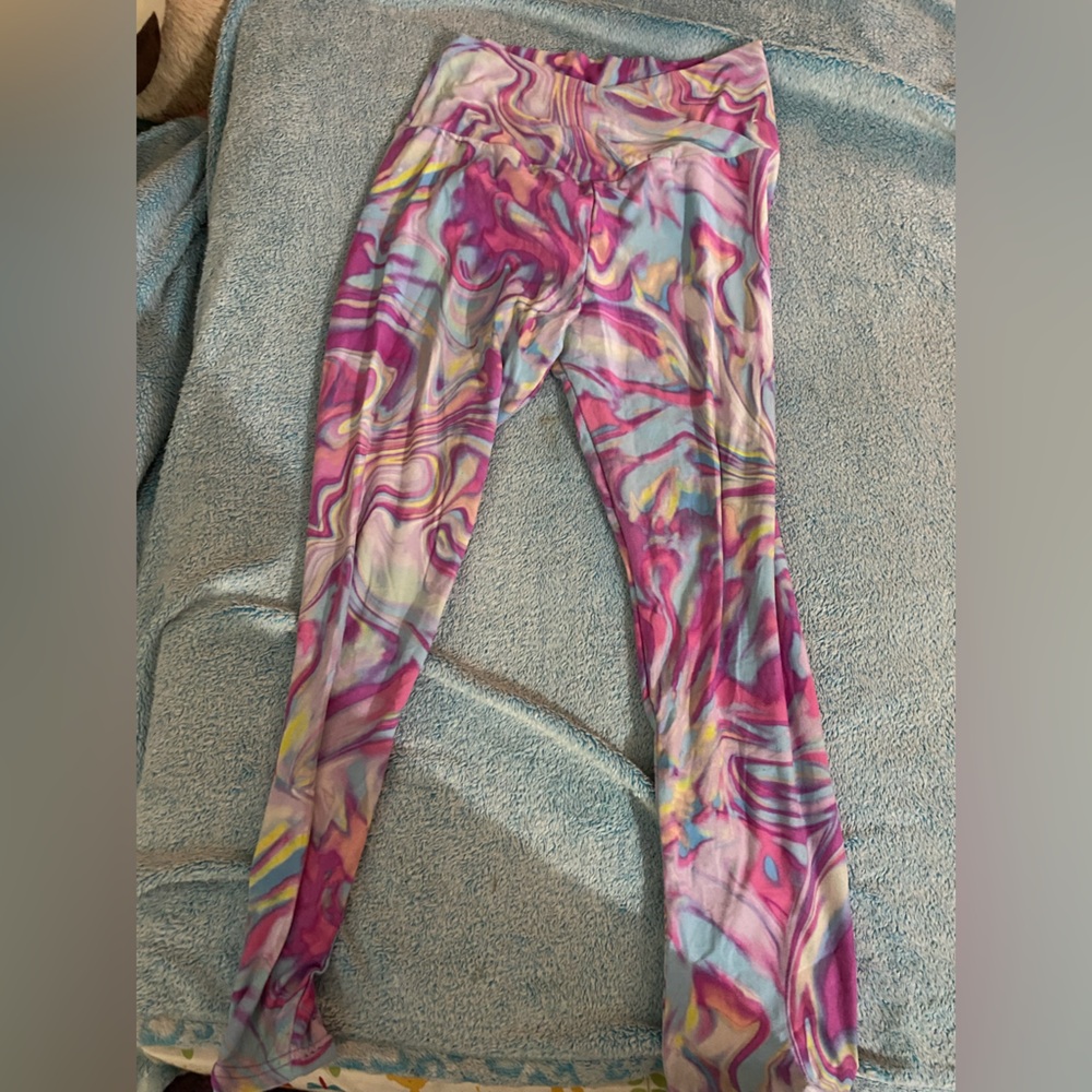 No boundaries size large (11-13) pink,blue & yellow swirl pattern leggings
